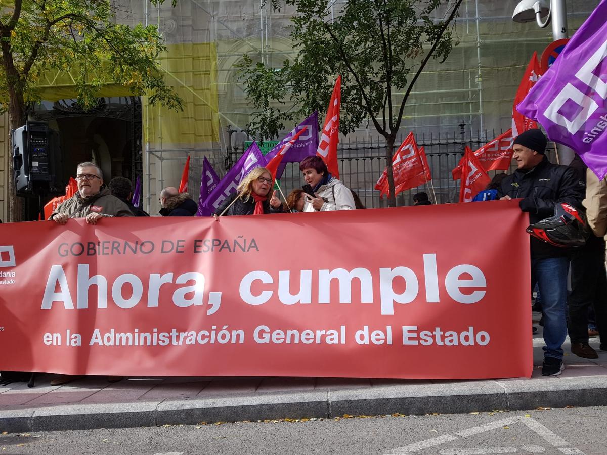 Concentracin 7N #AhoraCumple en la Secretara de Estado de Funcin Pblica