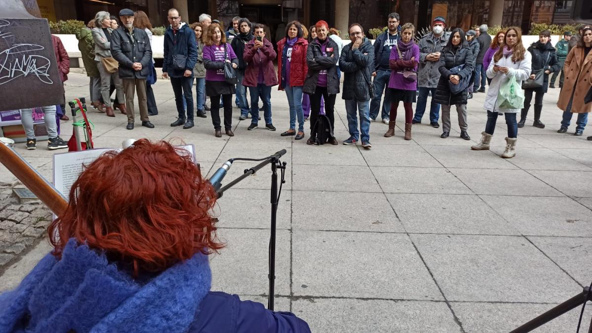 Concentracin organizada por CCOO MECD en la Plaza del Rey