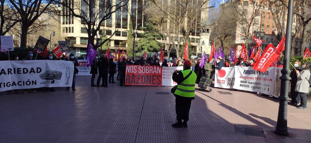 Manifestacin en la AGE de CCOO 27E #NosSobranRazones