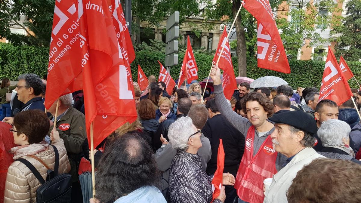 Concentracin 17O de CCOO frente al Ministerio de Poltica Territorial y Funcin Pblica
