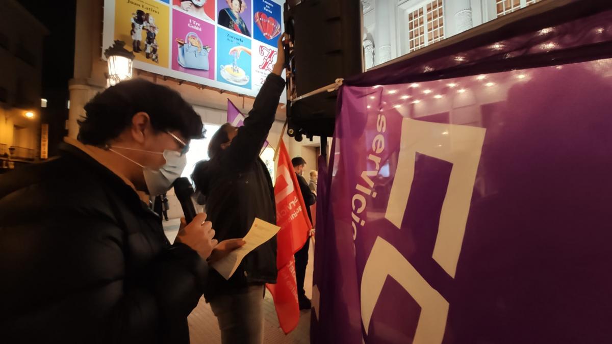 Concentracin de CCOO en el Teatro de la Zarzuela de Madrid