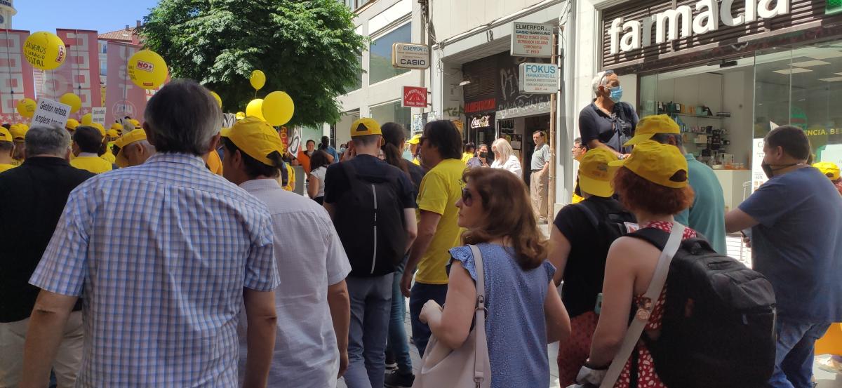 Gran marcha en Madrid #1JUN en defensa del Servicio Pblico de Correos.