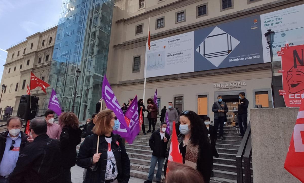 Concentracin de CCOO en el Museo Nacional Centro de Arte Reina Sofa