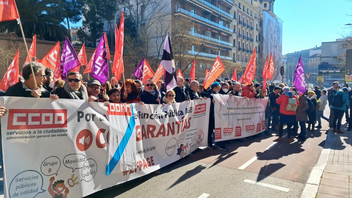 Concentracin #LFPAGE ante la Secretara de Estado de la Funcin Pblica