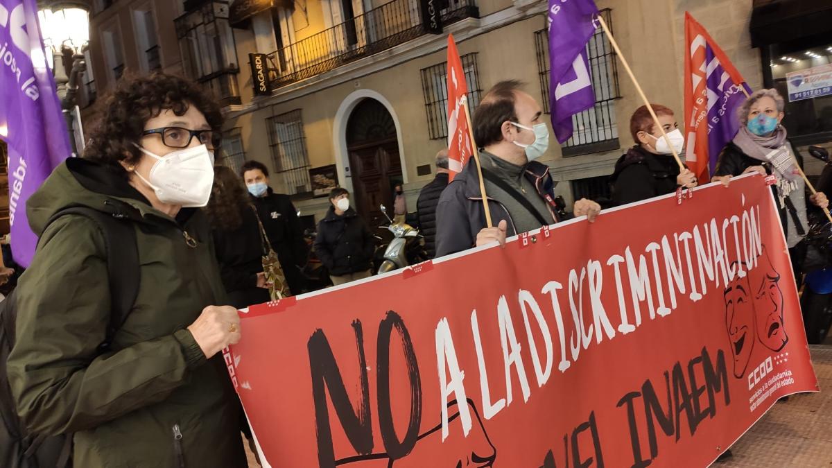 Concentracin de CCOO en el Teatro de la Zarzuela de Madrid