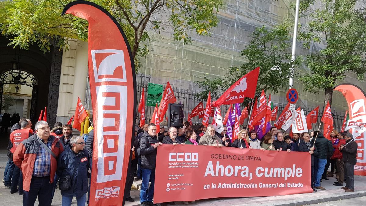 Concentracin 7N #AhoraCumple en la Secretara de Estado de Funcin Pblica