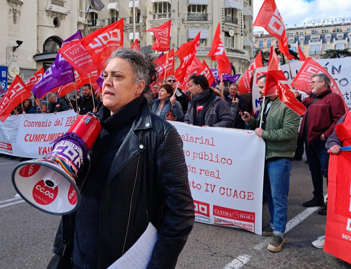 Concentracin #NosSobranRazones en la AGE delante del Congreso de los Diputados
