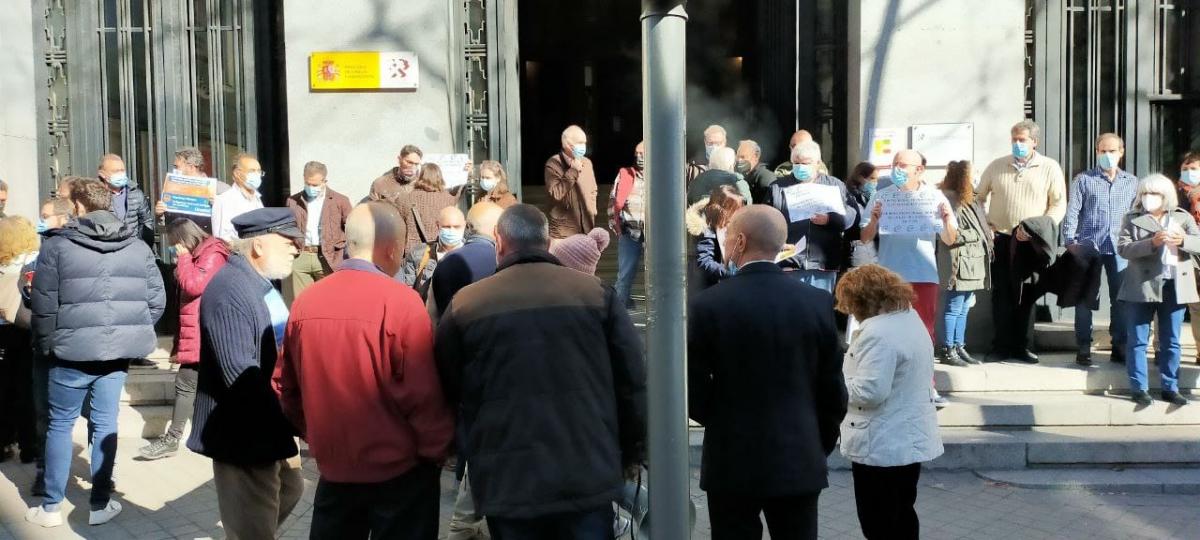 Concentraciones del 2M ante los centros de trabajo dependientes del Consejo Superior de Investigaciones Cientficas (CSIC).
