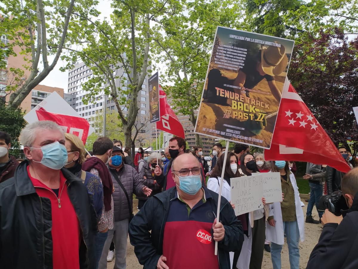 Concentracin frente al Ministerio de Ciencia e Innovacin, en Madrid, contra la reforma de la Ley de Ciencia.