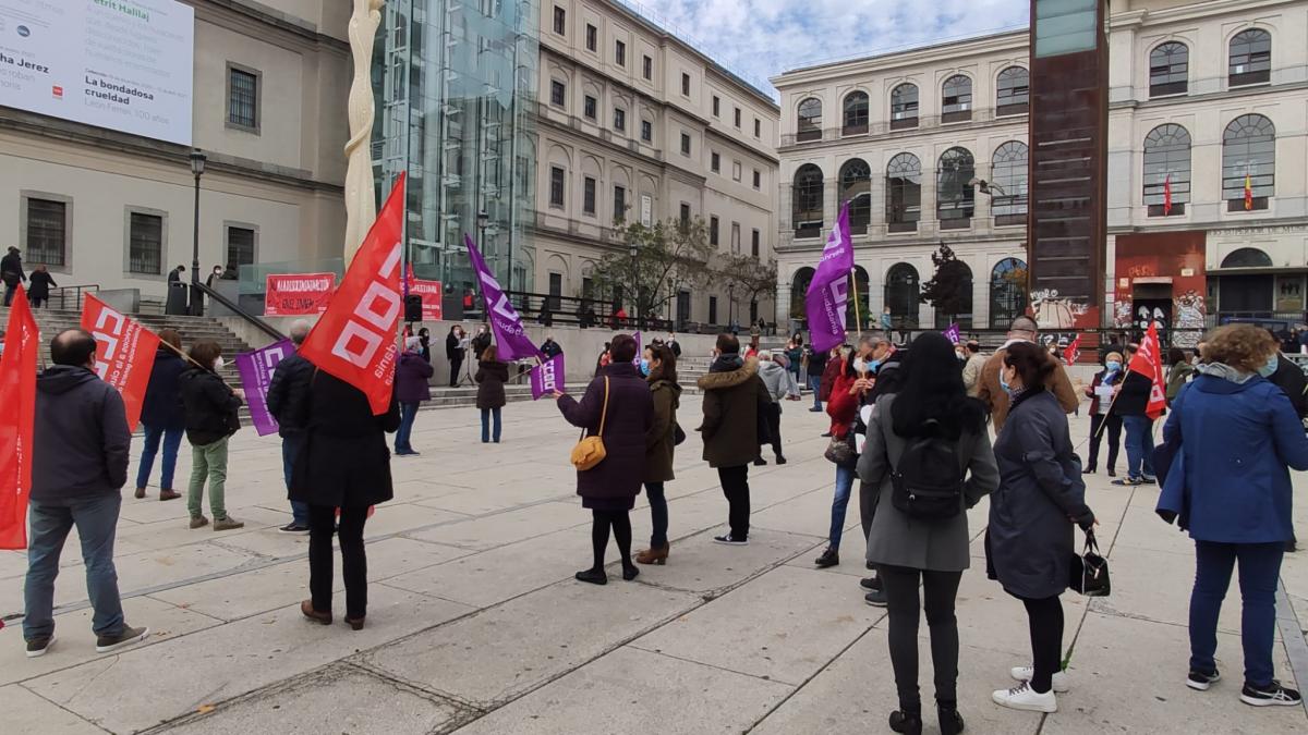 Concentracin de CCOO en el Museo Reina Sofa