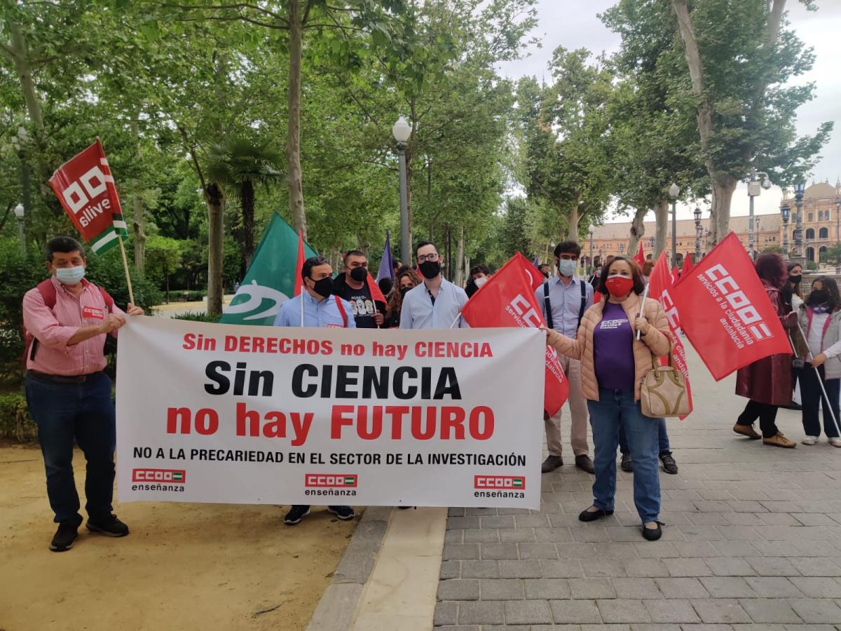 Concentracin contra la reforma de la Ley de Ciencia.