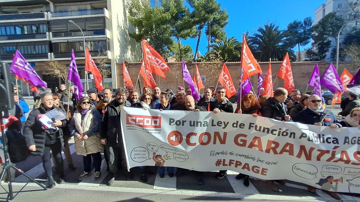 Concentracin #LFPAGE ante la Secretara de Estado de la Funcin Pblica