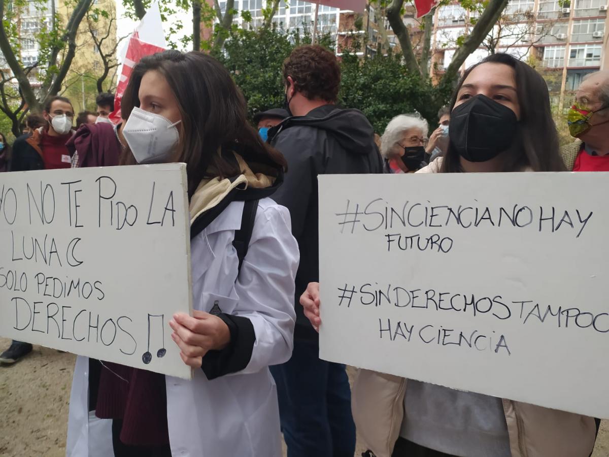 Concentracin frente al Ministerio de Ciencia e Innovacin, en Madrid, contra la reforma de la Ley de Ciencia.