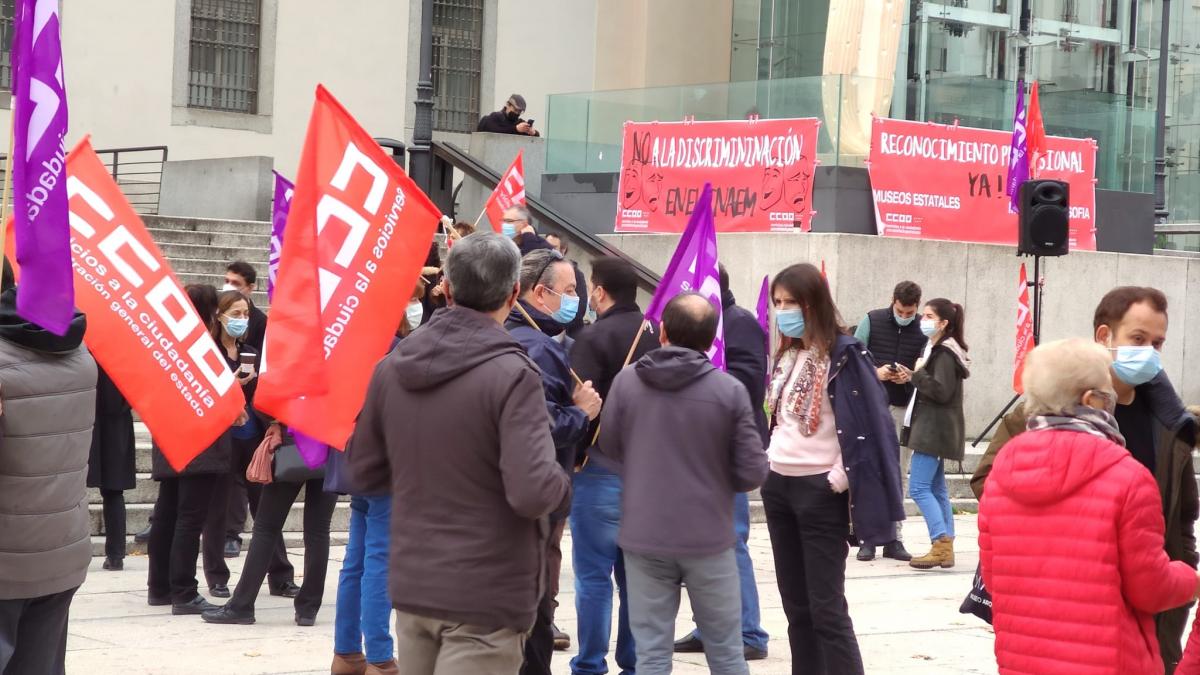 Concentracin de CCOO en el Museo Reina Sofa