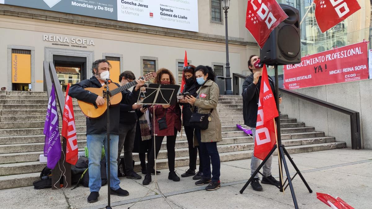 Concentracin de CCOO en el Museo Nacional Centro de Arte Reina Sofa