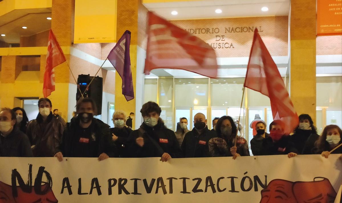 Frente al Auditorio Nacional de Msica, por la Cultura Pblica