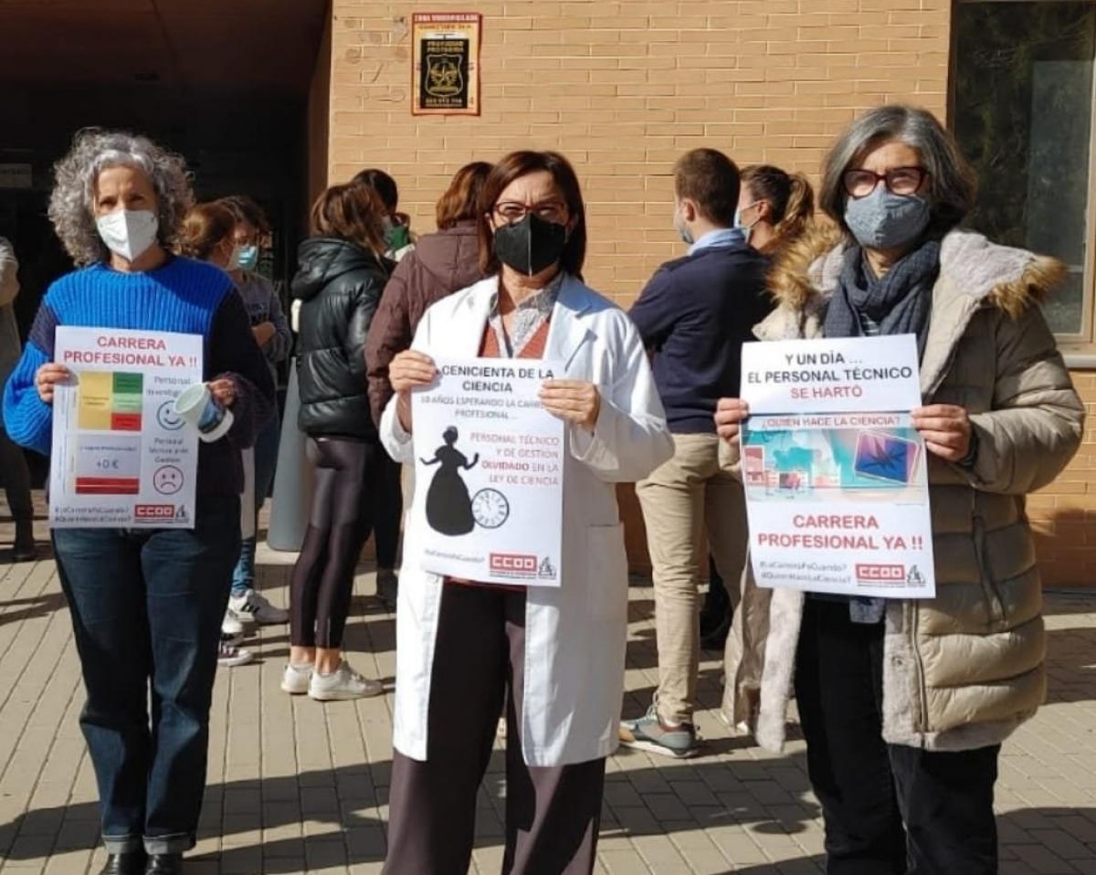 oncentraciones del 2M ante los centros de trabajo dependientes del Consejo Superior de Investigaciones Cientficas (CSIC).