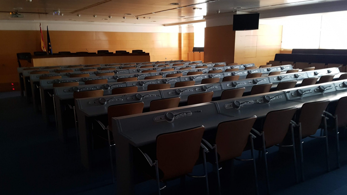 Saln de actos en el complejo ministerial de Cuzco de Madrid