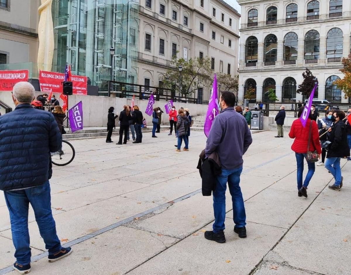 Concentracin de CCOO en el Museo Reina Sofa
