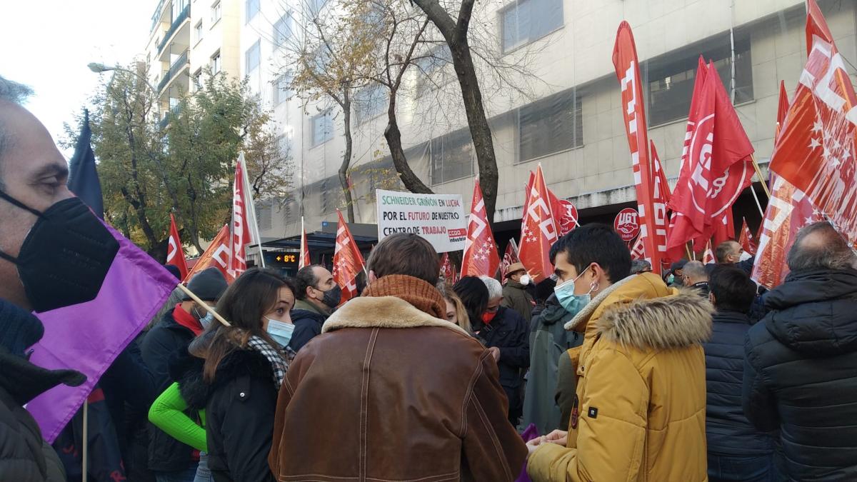 Salarios dignos, negociacin colectiva y derogacin de las reformas laborales, concentracin de l 16 de diciembre de 2021.