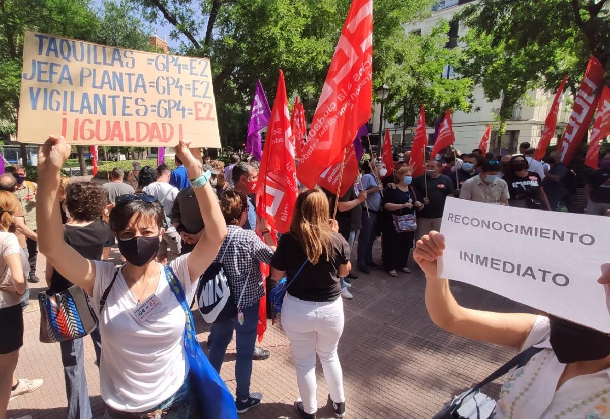 Concentracin de CCOO de hoy, 14 de junio, ante la Direccin General de la Funcin Pblica
