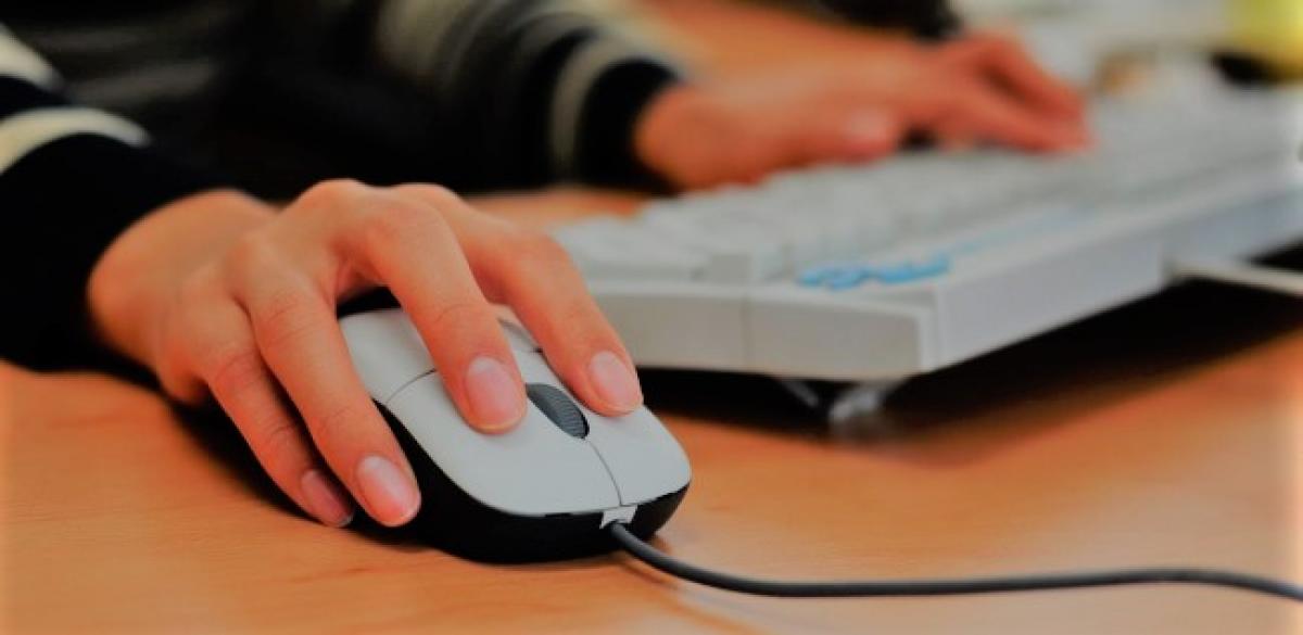 Tareas administrativas en la AGE