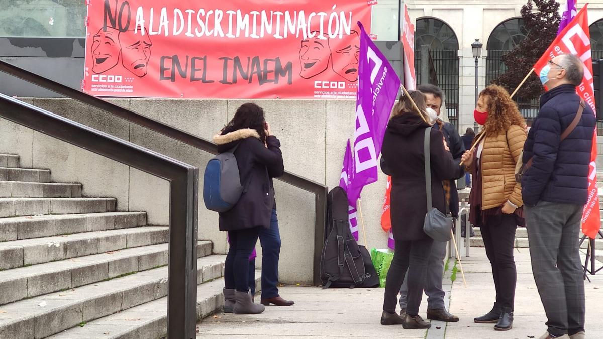 Concentracin de CCOO en el Museo Reina Sofa