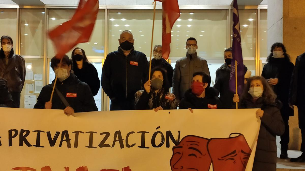 CCOO frente al Auditorio Nacional de Msica, por la Cultura Pblica