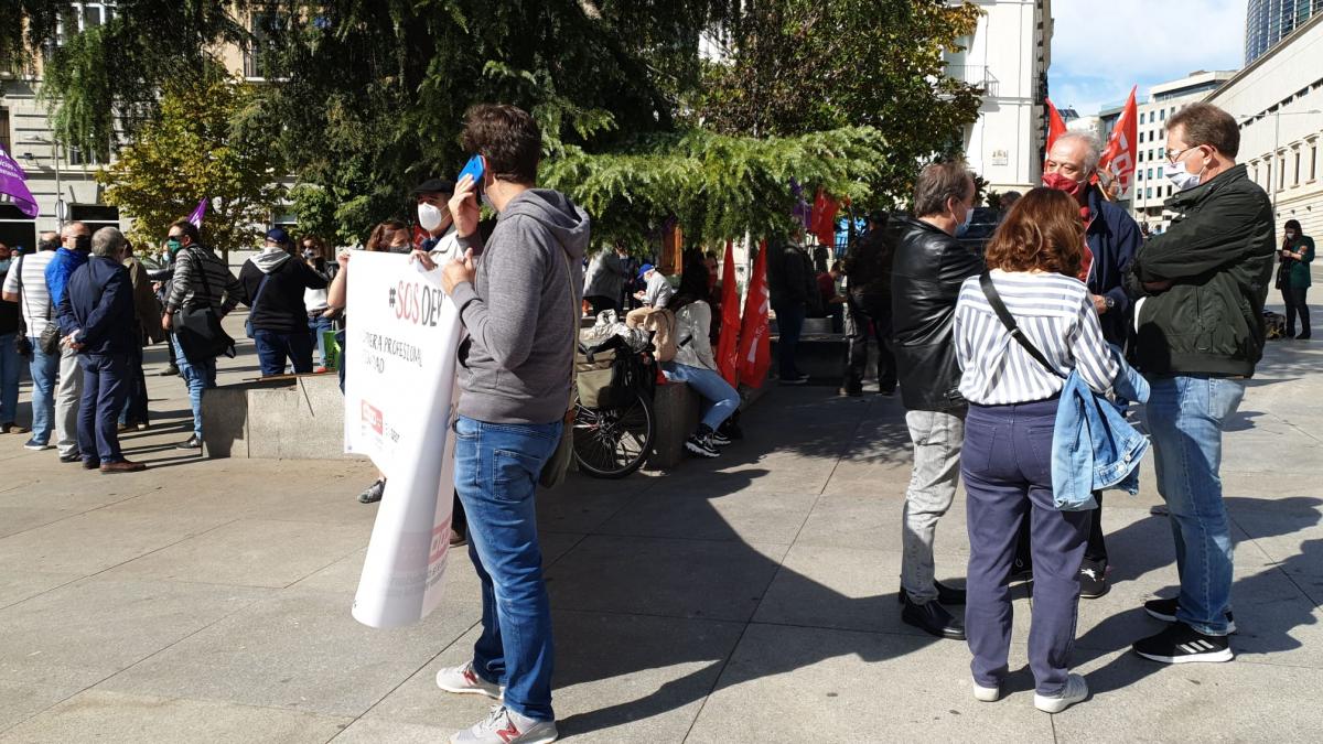 #CumpleSinRecortes. Concentracin Madrid 8 oct 2020