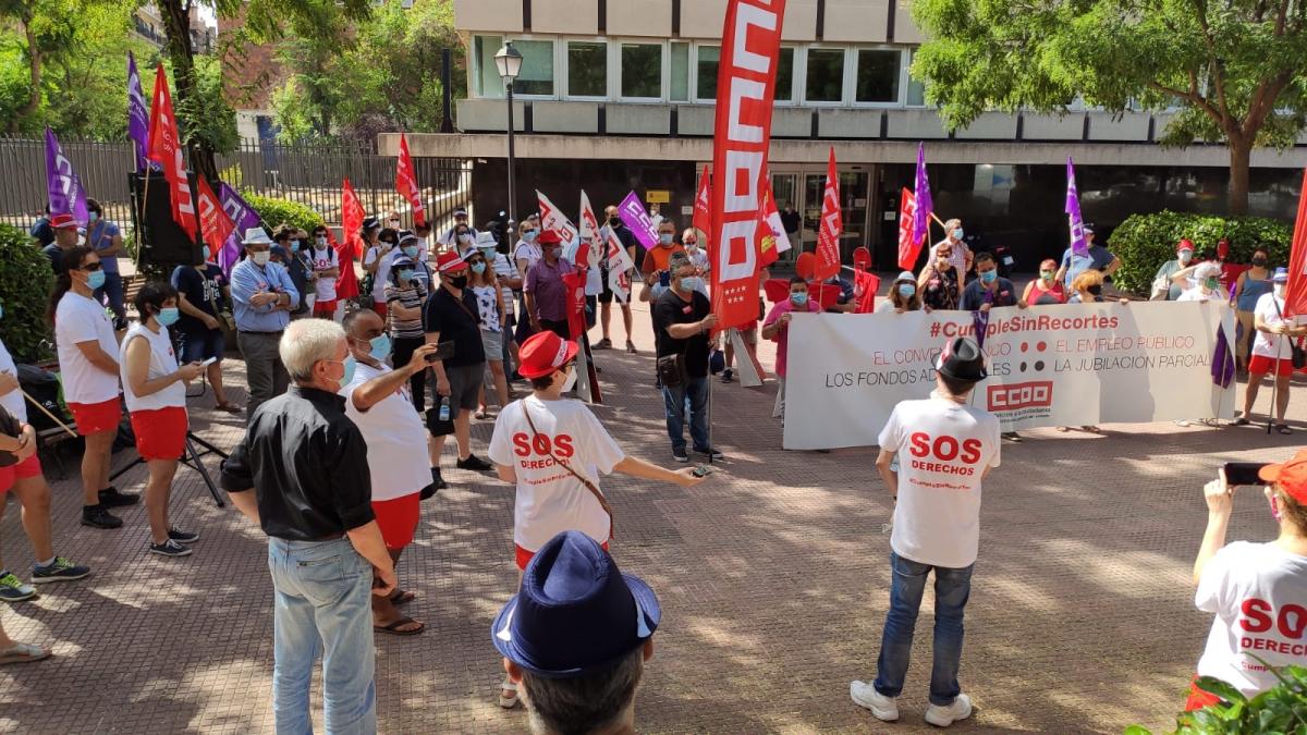 Concentracin #SOSderechos para exigir que el Gobierno cumpla los compromisos adquiridos en la AGE