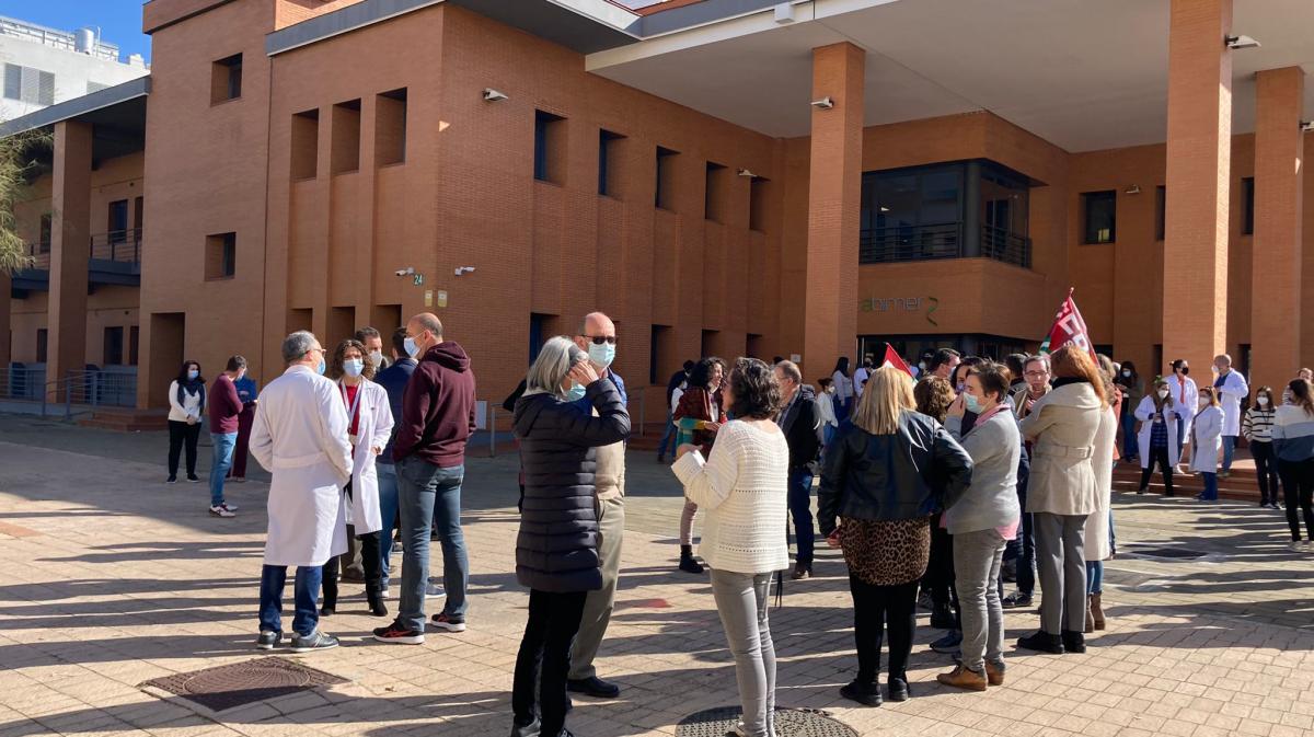 Concentraciones del 2M ante los centros de trabajo dependientes del Consejo Superior de Investigaciones Cientficas (CSIC).