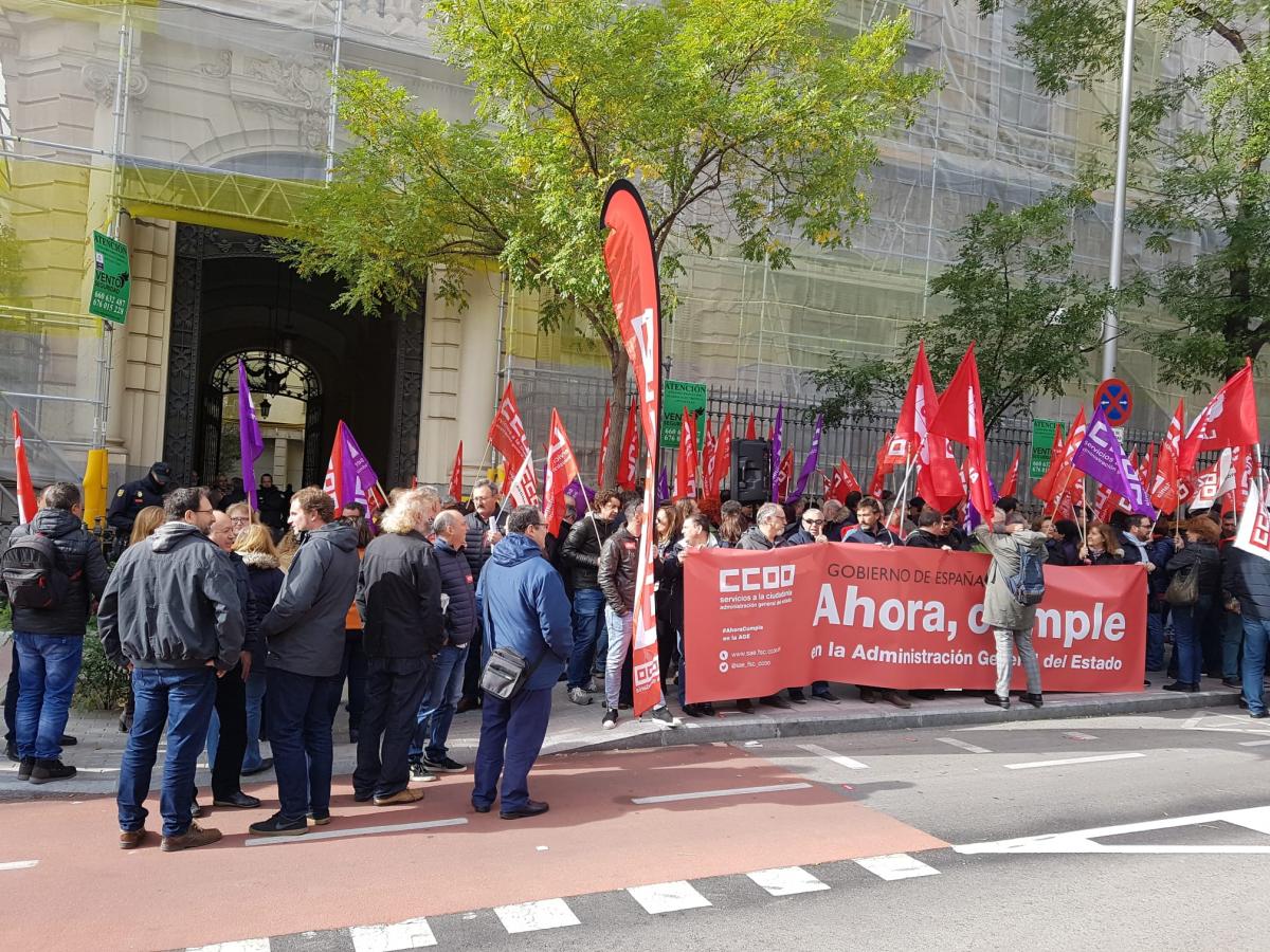 Concentracin 7N #AhoraCumple en la Secretara de Estado de Funcin Pblica