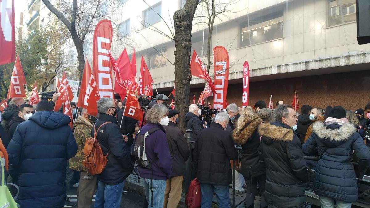 Salarios dignos, negociacin colectiva y derogacin de las reformas laborales, concentracin de l 16 de diciembre de 2021.