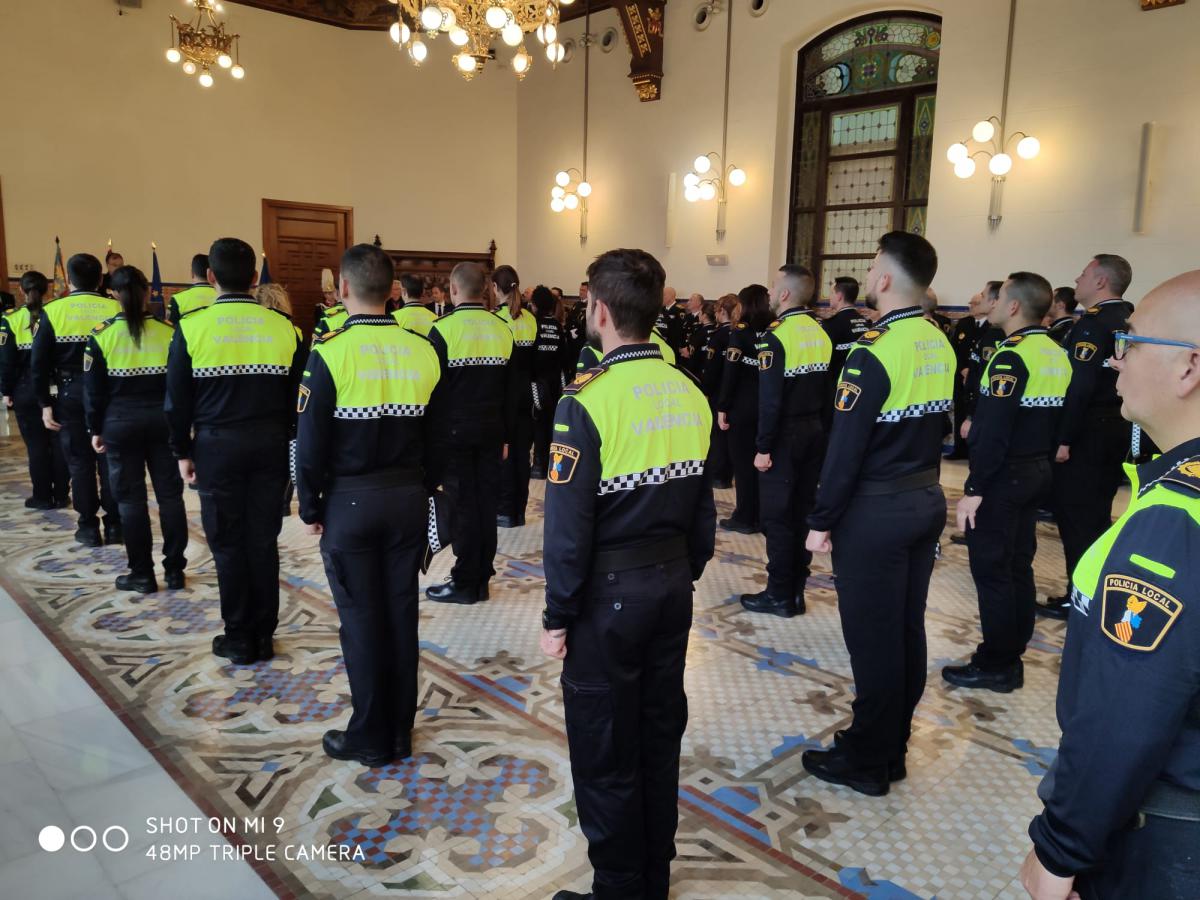 Bienvenida a Policías locales en el Ayuntamiento de València