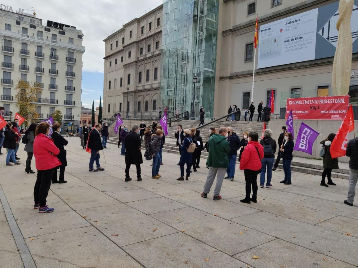 Concentracin de CCOO en el Museo Reina Sofa