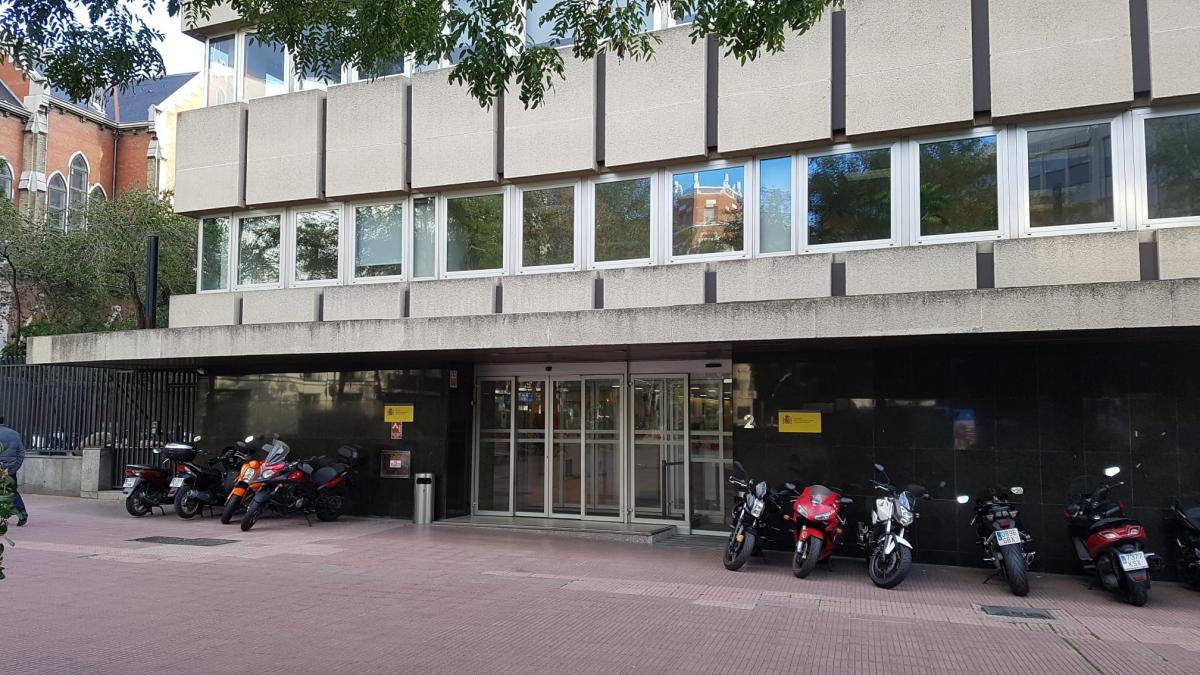 Sede de Funcin Pblica, edificio construido en 1981