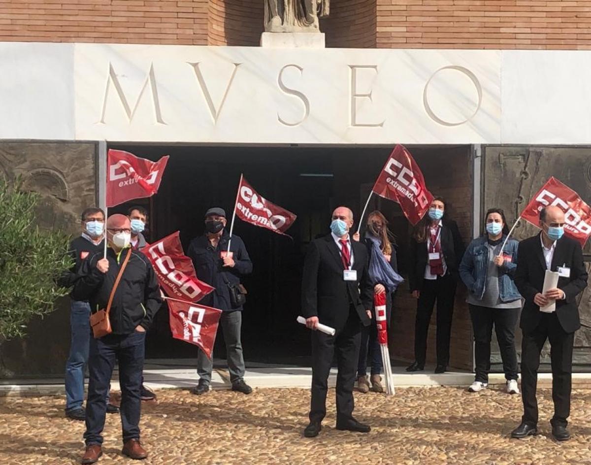 Concentracin en el museo de arte Romano de Mrida