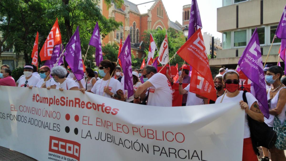 Concentracin #SOSderechos para exigir que el Gobierno cumpla los compromisos adquiridos en la AGE
