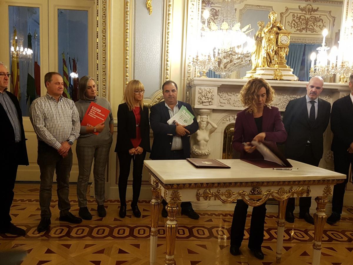 Firma del Acuerdo de ampliacin permiso de paternidad, Ministra Meritxel Batet