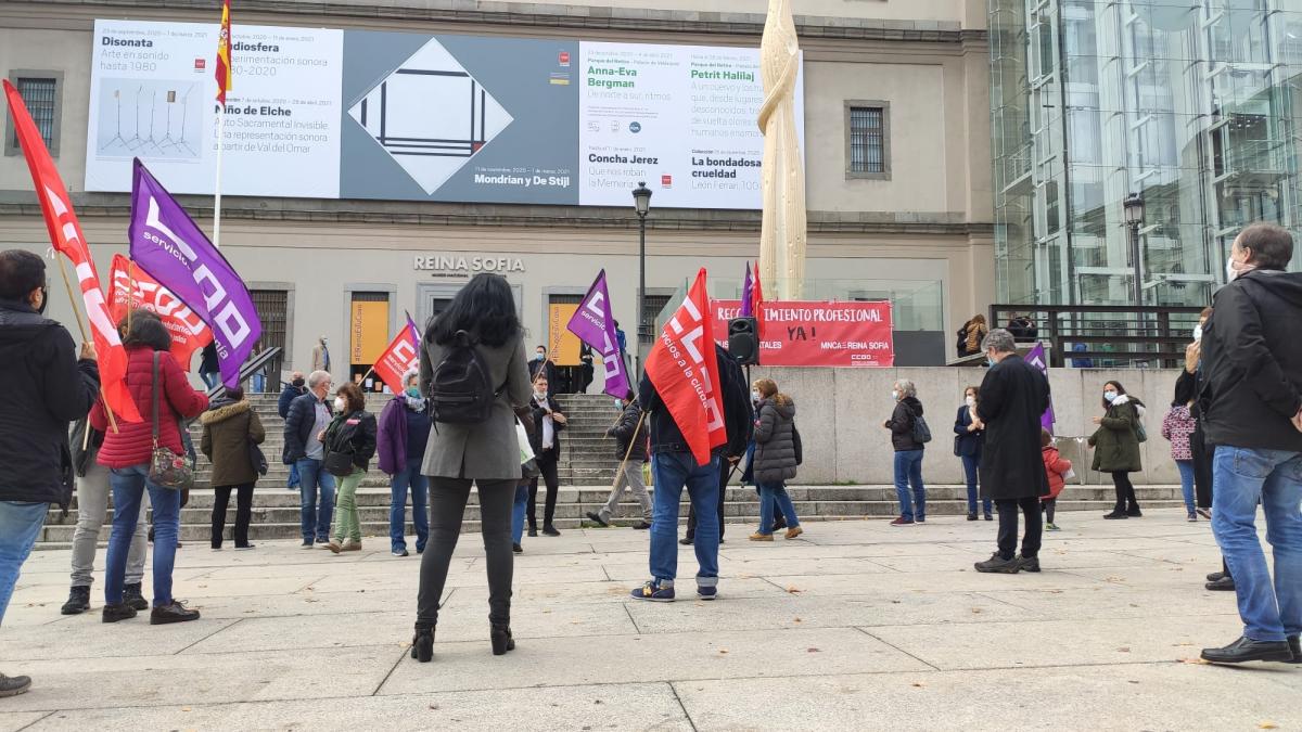 Concentracin de CCOO en el Museo Reina Sofa