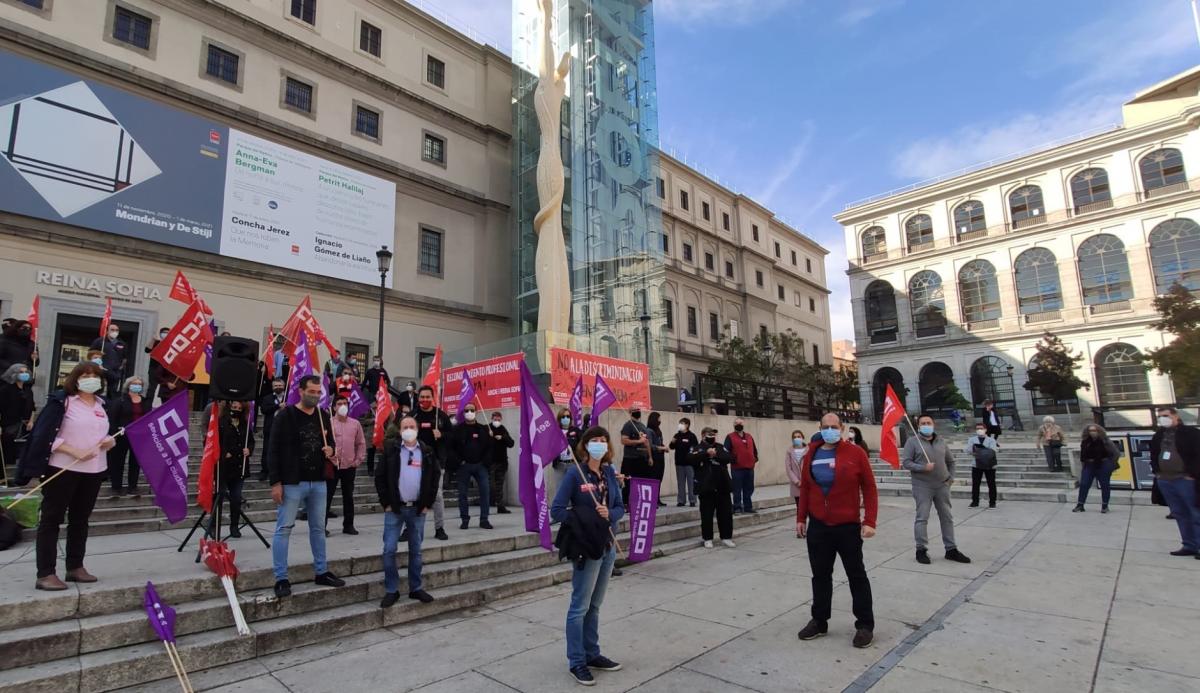Concentracin de CCOO en el Museo Nacional Centro de Arte Reina Sofa
