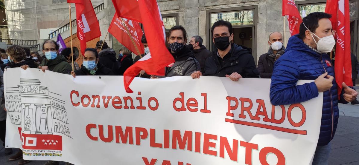 Concentracin en defensa de un convenio digno en el Museo del Prado (13-01-2022).
