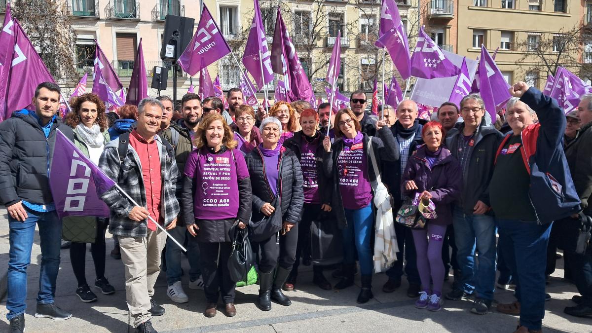 8M organizado por CCOO y UGT en la Plaza del museo Reina Sofa de Madrid