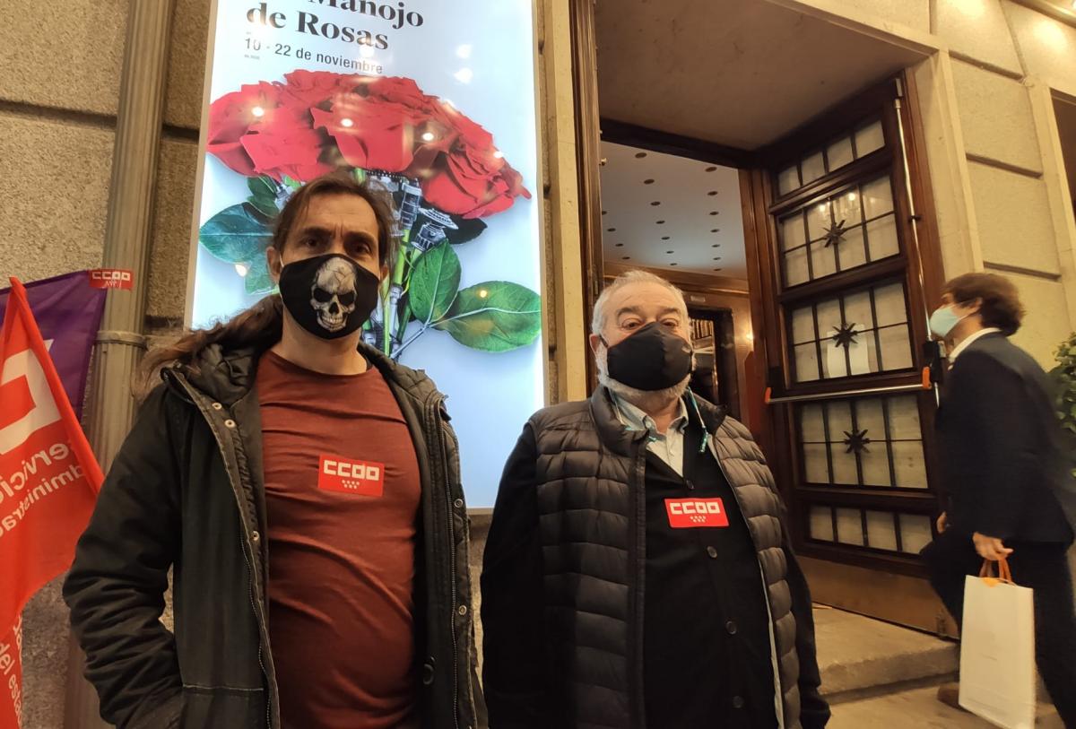 Concentracin de CCOO en el Teatro de la Zarzuela de Madrid