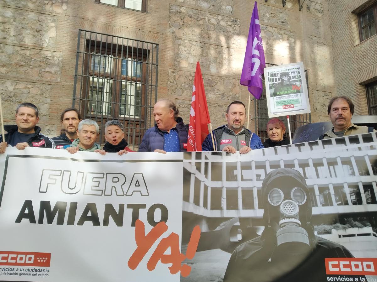 Segunda concentracin frente al edificio del Ministerio de Cultura y Deporte