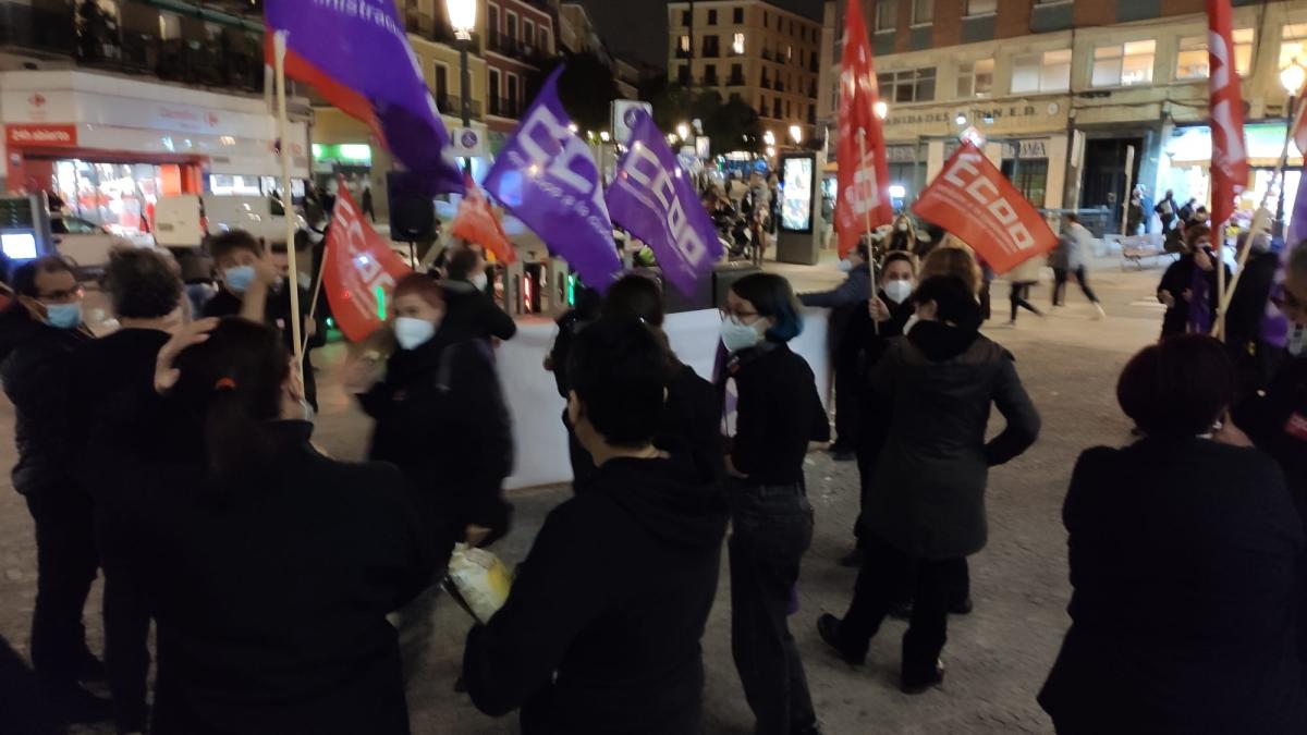 Concentracin de CCOO en el Teatro Valle-Incln