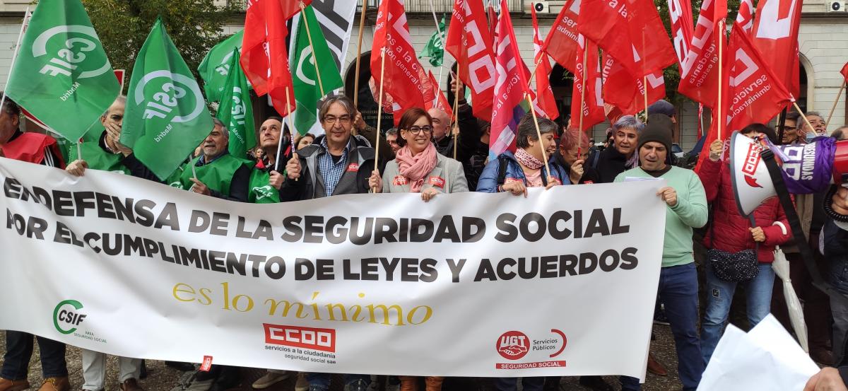 Concentracin en Nuevos Ministerios en defensa de la Seguridad Social