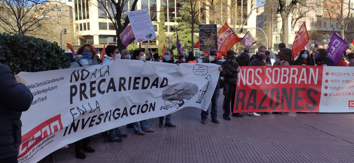 Manifestacin en la AGE de CCOO 27E #NosSobranRazones