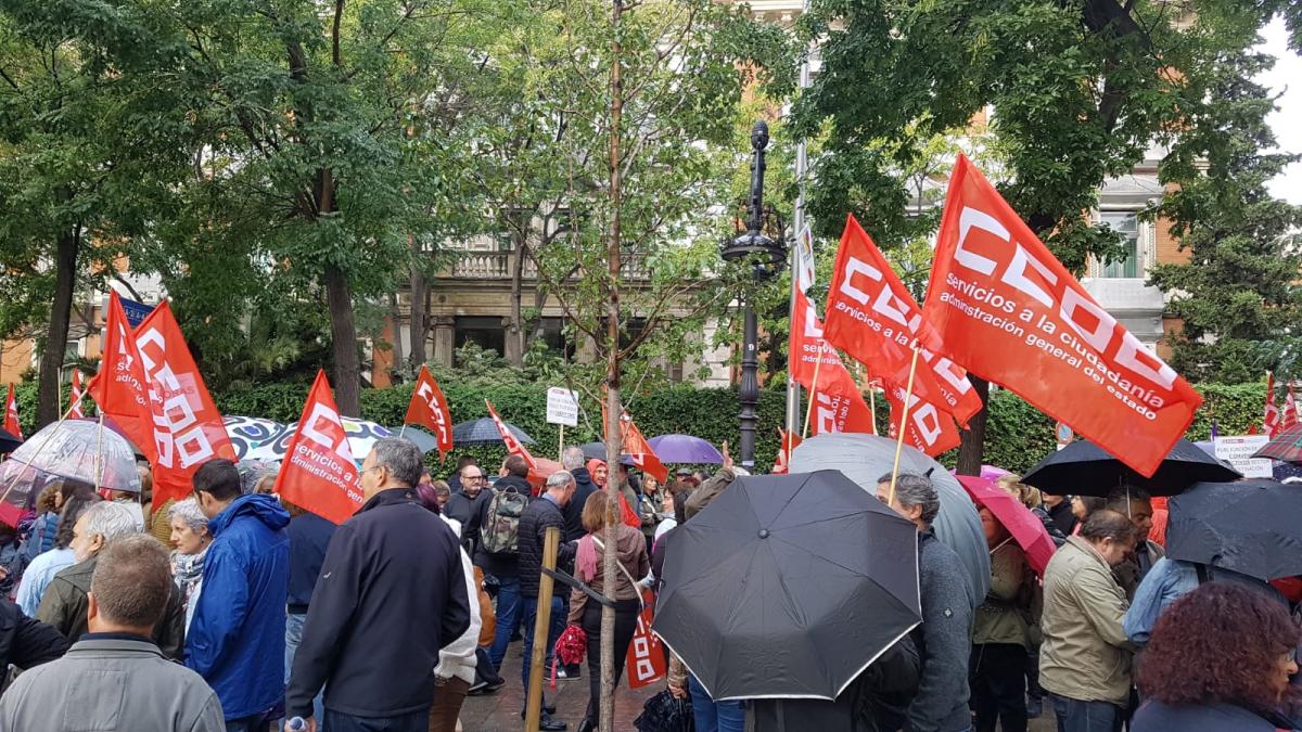 Concentracin 17O de CCOO frente al Ministerio de Poltica Territorial y Funcin Pblica