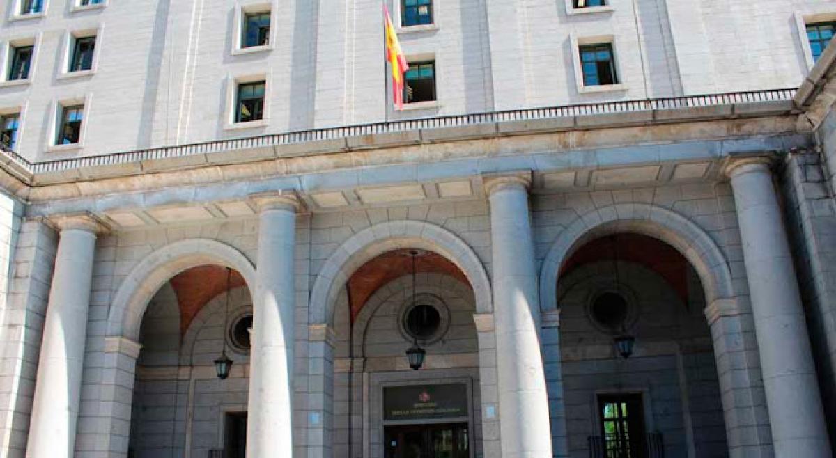 fachada del Ministerio en Madrid